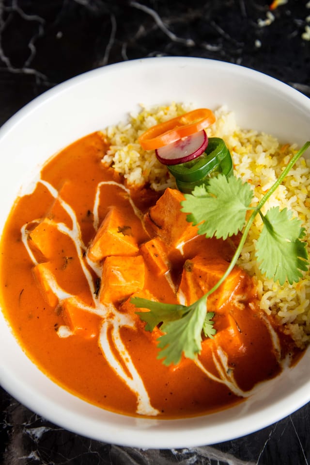Paneer Tikka Masala (Curry).